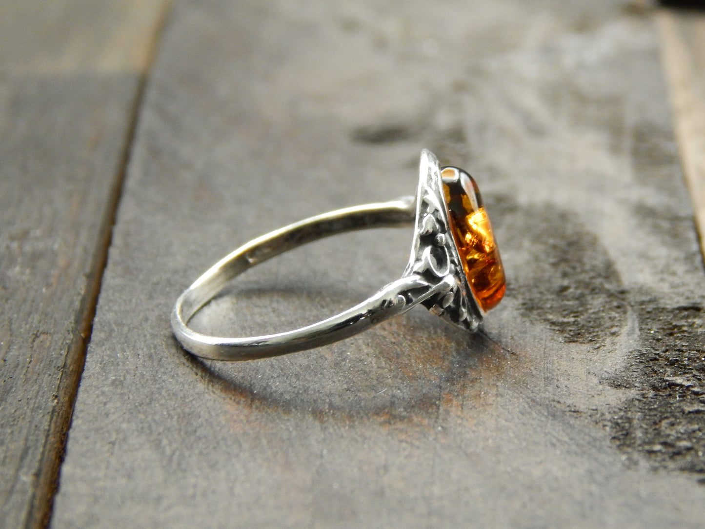 Natural Baltic Cognac Amber Sterling Silver Victorian Ring