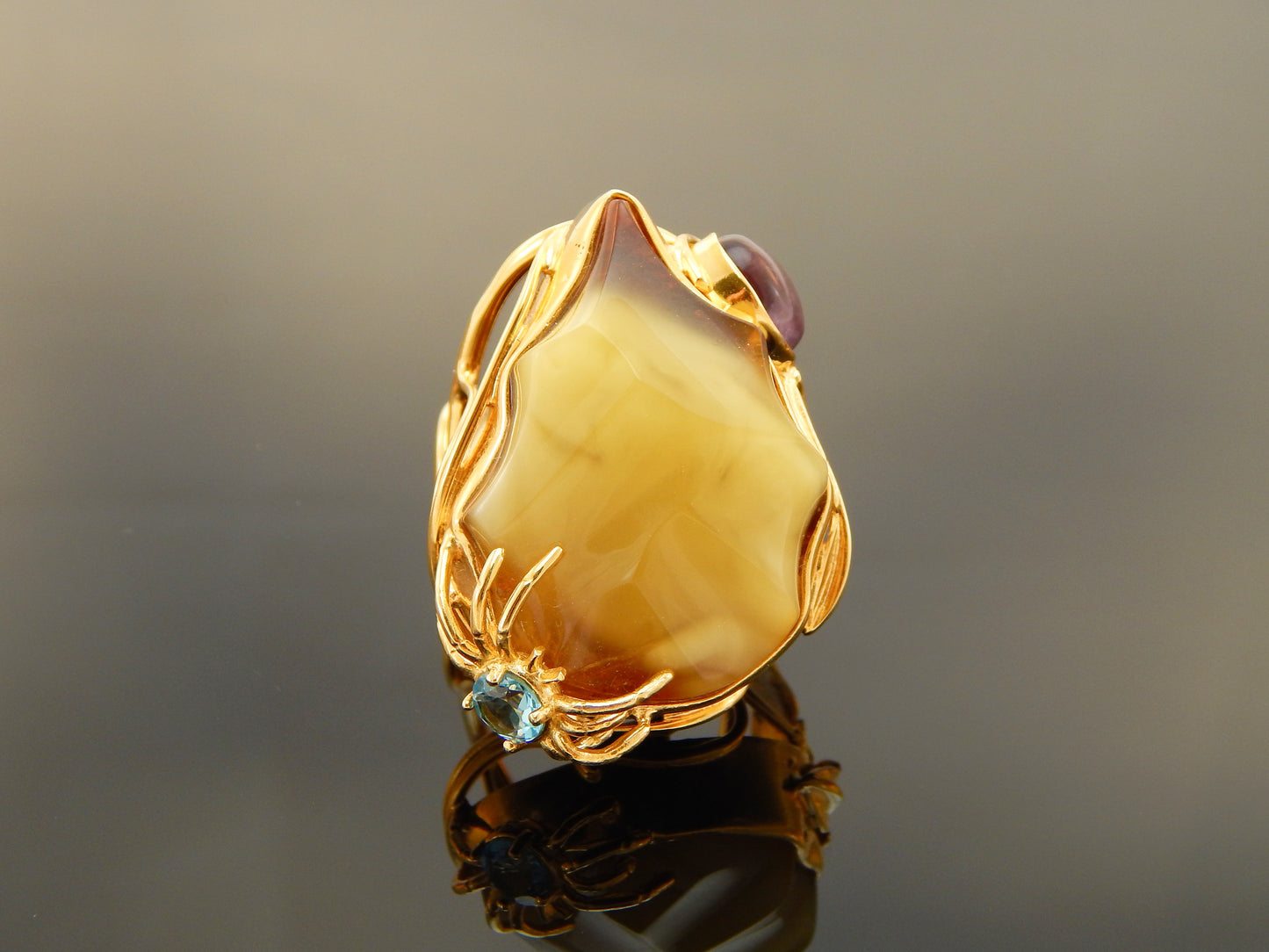 Natural Baltic Amber 14K Gold Plated Boulder Spider Ring