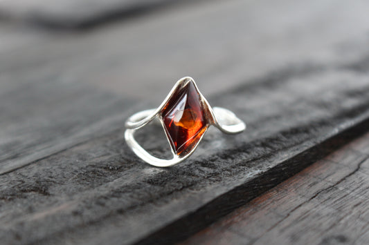 Natural Baltic Cherry Amber Diamond Cut Adjustable Ring
