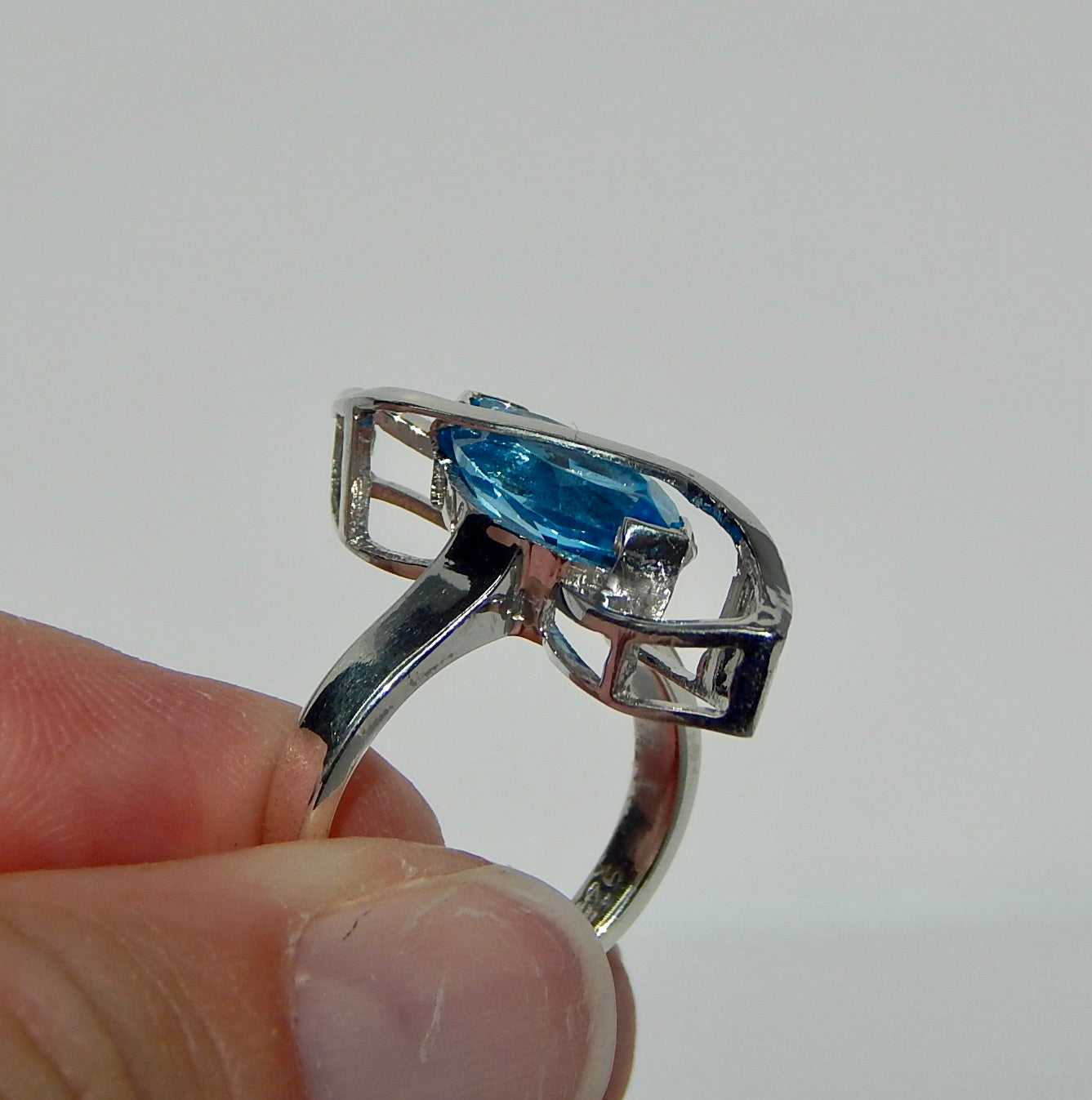 Natural London Blue Topaz Abstract Ring in .925 Silver